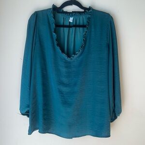 Old Navy green satin top, Size XL Petite